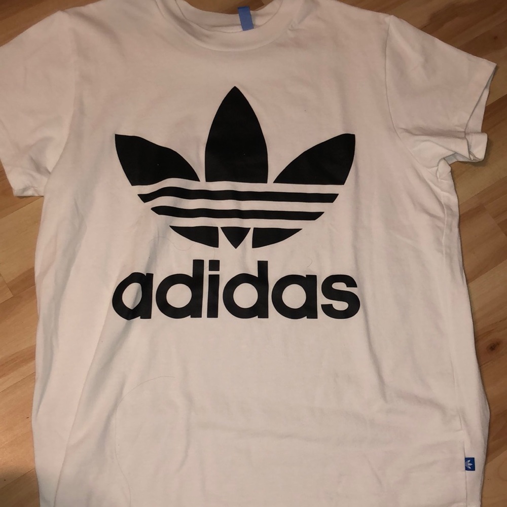 Adidas t-shirt